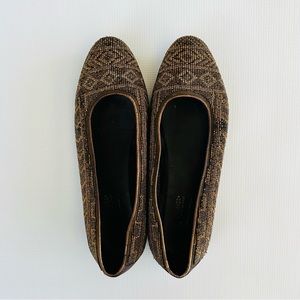 Donald J. Pliner Hasin Beaded Flats